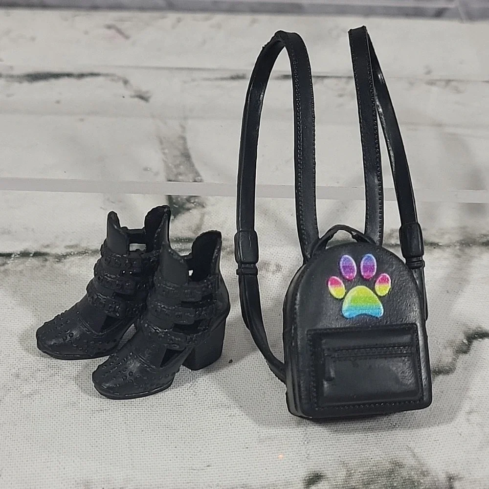Barbie Doll Pet Sitter‎ Dog Walker Lot Y2K Dress Shoes Bag Pet Carrier Purple
